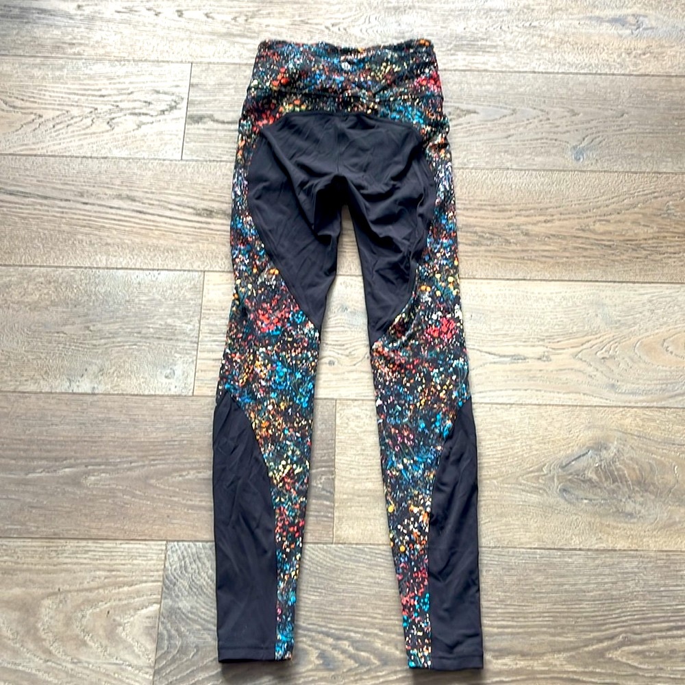 Lululemon Wake and Train Tight 28” Black/Flowerescent Multi Color 4 Dot - Picture 4 of 10